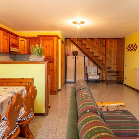 Glicine By Interhome * Stazzona