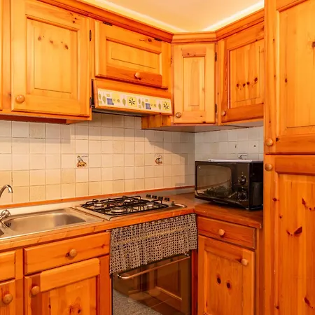 בית נופש Glicine By Interhome