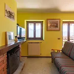 Glicine By Interhome Stazzona